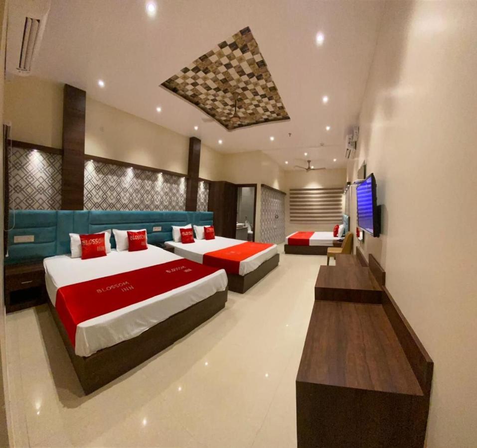 Hotel Blossom Inn 阿姆利则 外观 照片