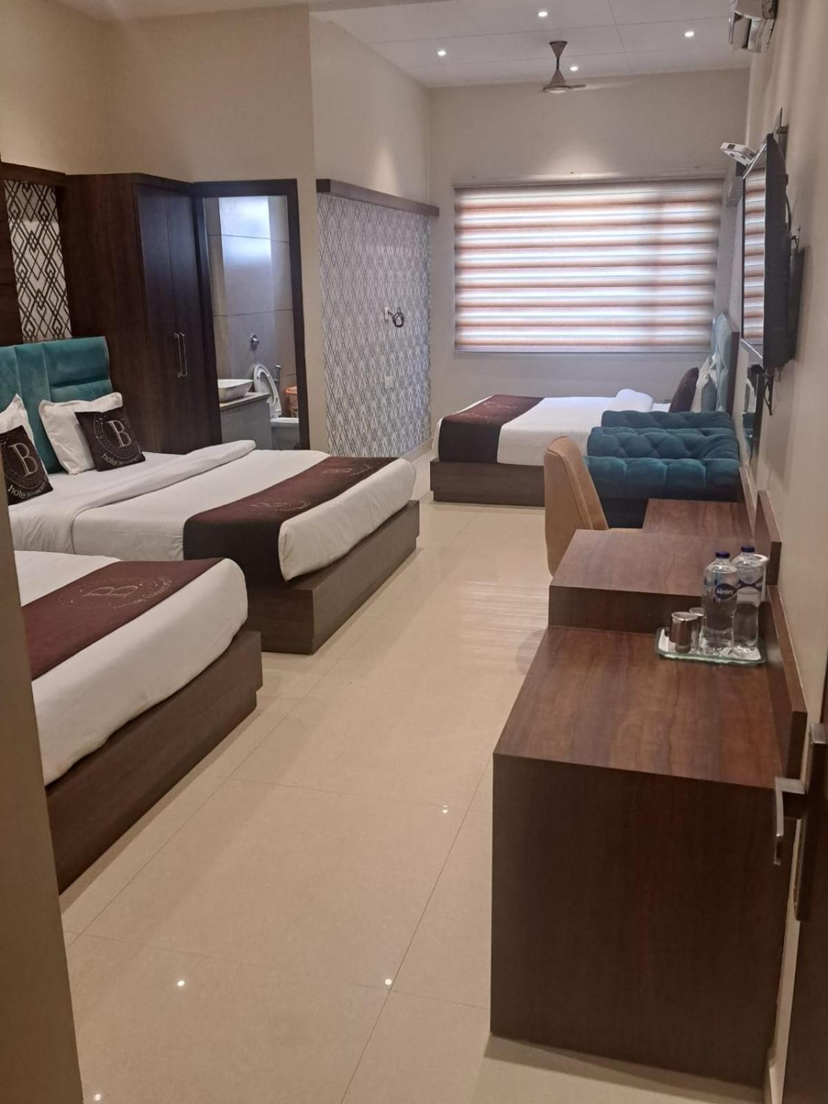 Hotel Blossom Inn 阿姆利则 外观 照片